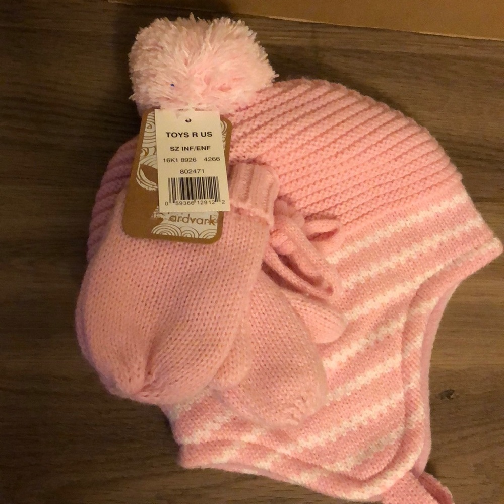 Pink Infant Hat with mittens